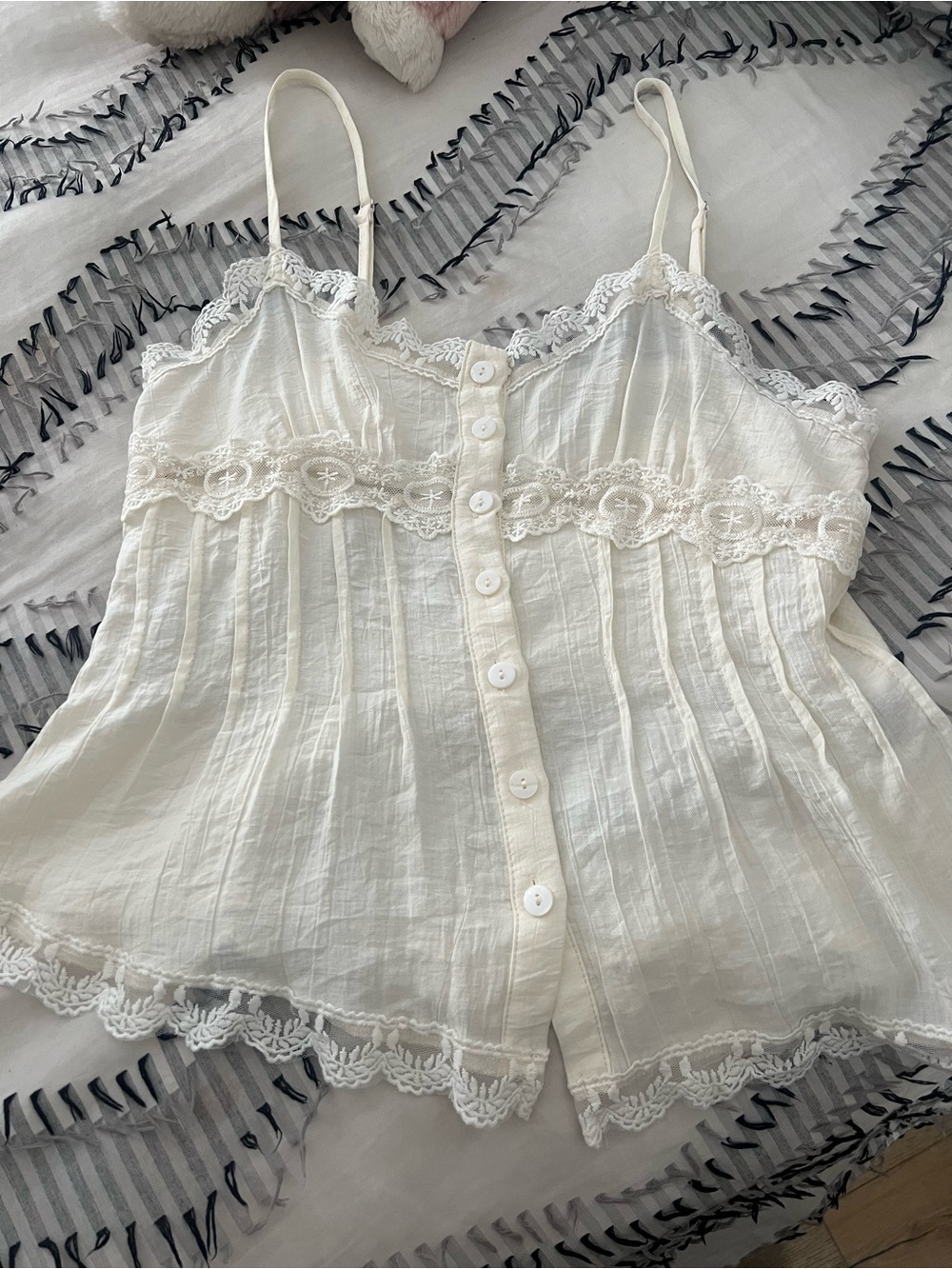 SHEIN Ivory Lace-Trim Button-Front Camisole